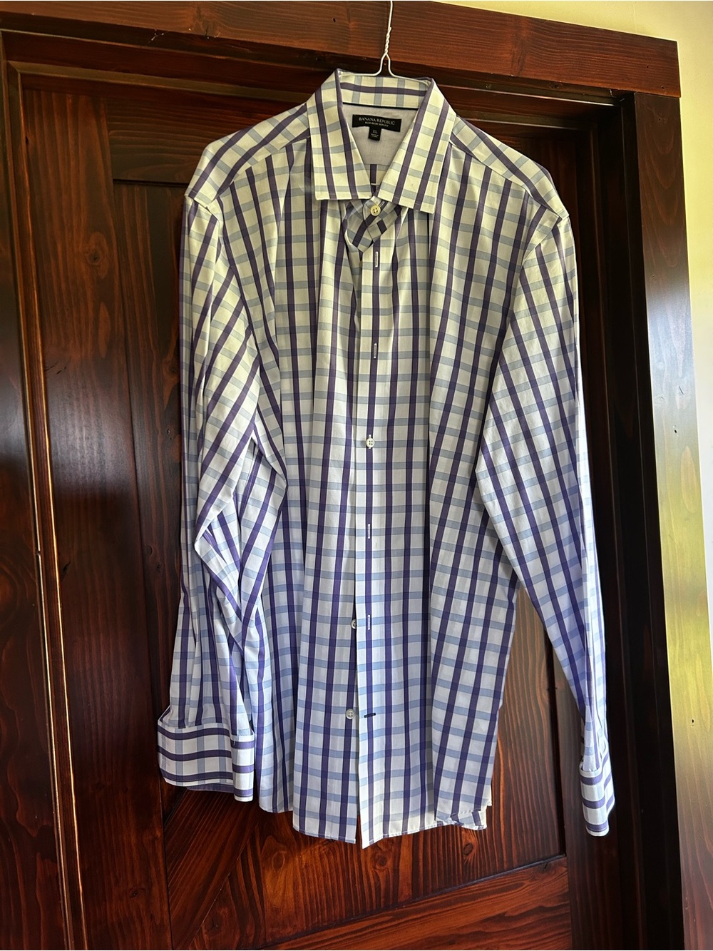 Banana Republic Men’s Blue and White Plaid Dress Shirt